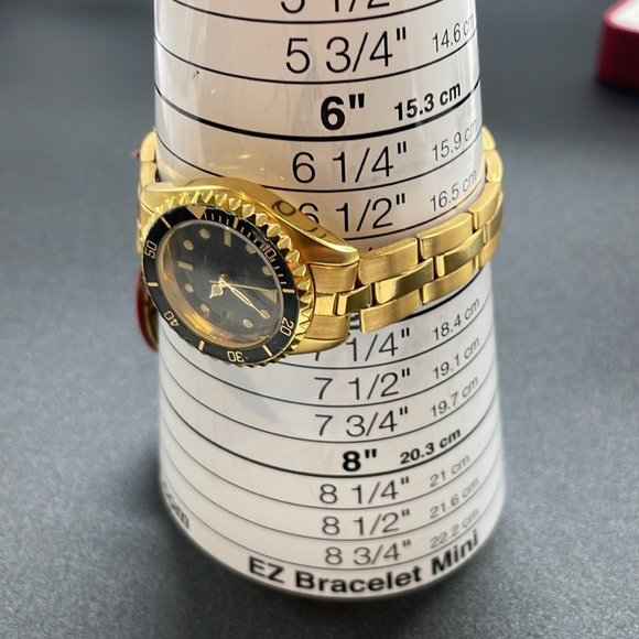 Mathey-Tissot gold tone ladies quartz watch - Picture 6 of 8